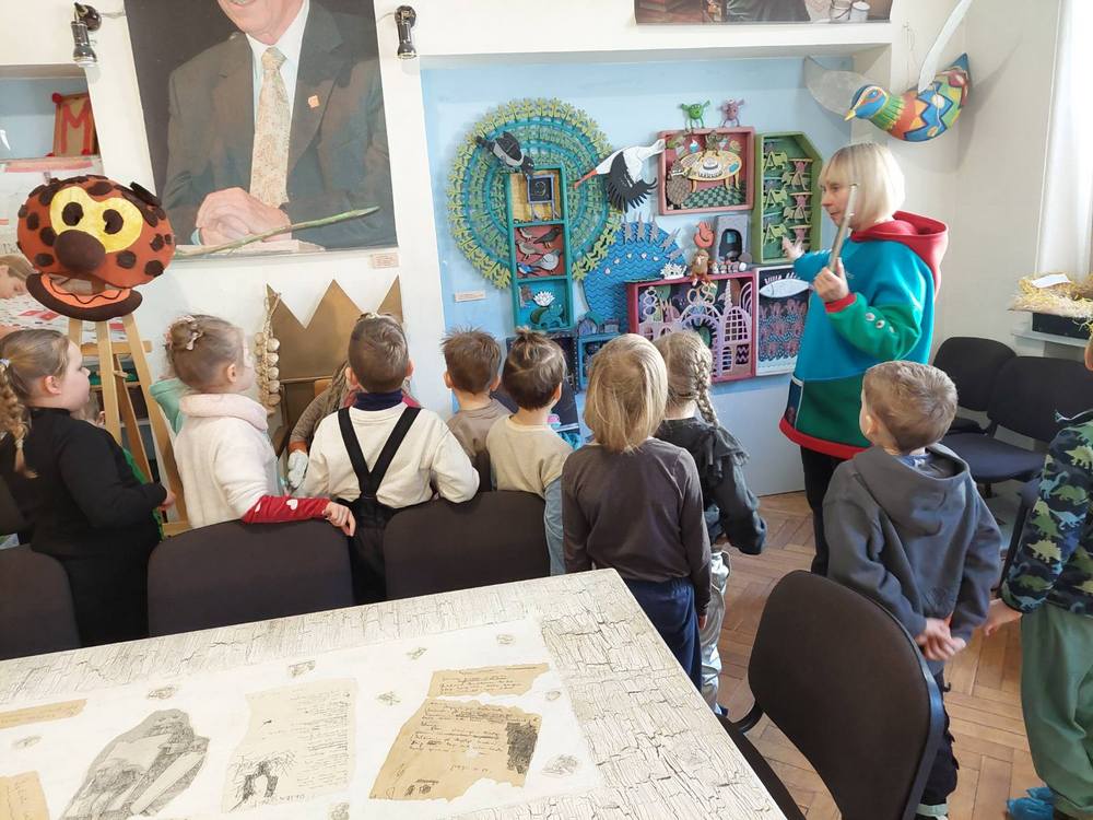 img 9c7fb153da6177843cab76de5a8cff94 v